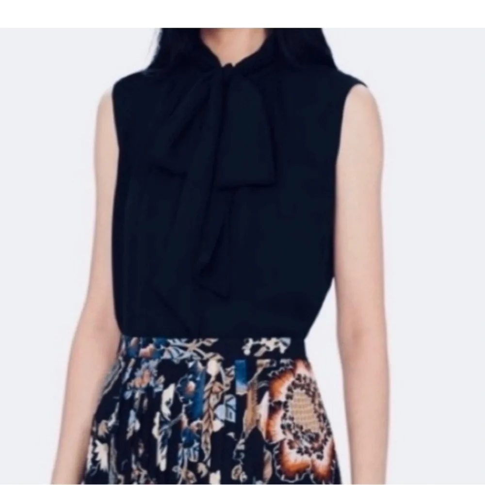 Tory Burch navy blue sleeveless bow blouse